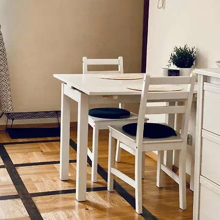 Moments Stare Style&comfort Netflix