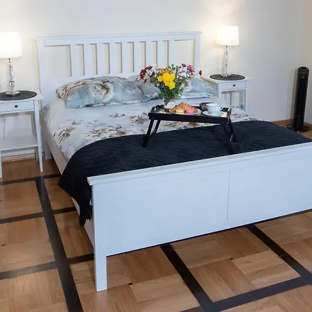 Apartment Moments Stare Style And Comfort Netflix Krakow